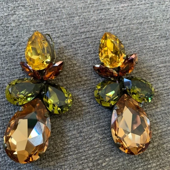 Frangos pierced earrings . Signed - Picture 1 of 2